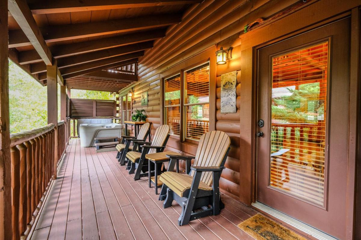 Firefly Nights Villa Pigeon Forge Exterior photo